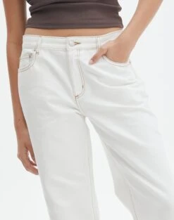 Low Rise Straight Leg Jean -Everrastyle Shop aimee low rise straight jean monaco milk imageback jd54235pdnm