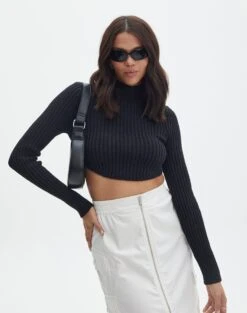 Low Rise Ripped Straight Leg Jean -Everrastyle Shop bearman backless funnel top black front kl111146knt 1