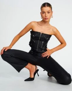 Faux Leather Pleated Mini Skirt 25 Faux Leather Pleated Mini Skirt -Everrastyle Shop bonnie biker corset black front bv101361pu