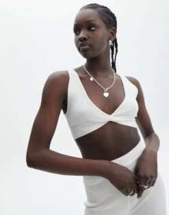 Knit Twist Front Crop Top -Everrastyle Shop co anwar twist knit milk front kv109493ne