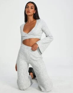 Off The Shoulder Crop Top -Everrastyle Shop co cici tie front knit pale grey marle front kc95390rrec 1