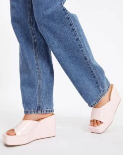 Croc Faux Leather Wedge -Everrastyle Shop co frankie croc wedge baby pink front sh55277croc