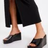Croc Faux Leather Wedge -Everrastyle Shop co frankie croc wedge black front sh55277croc 1