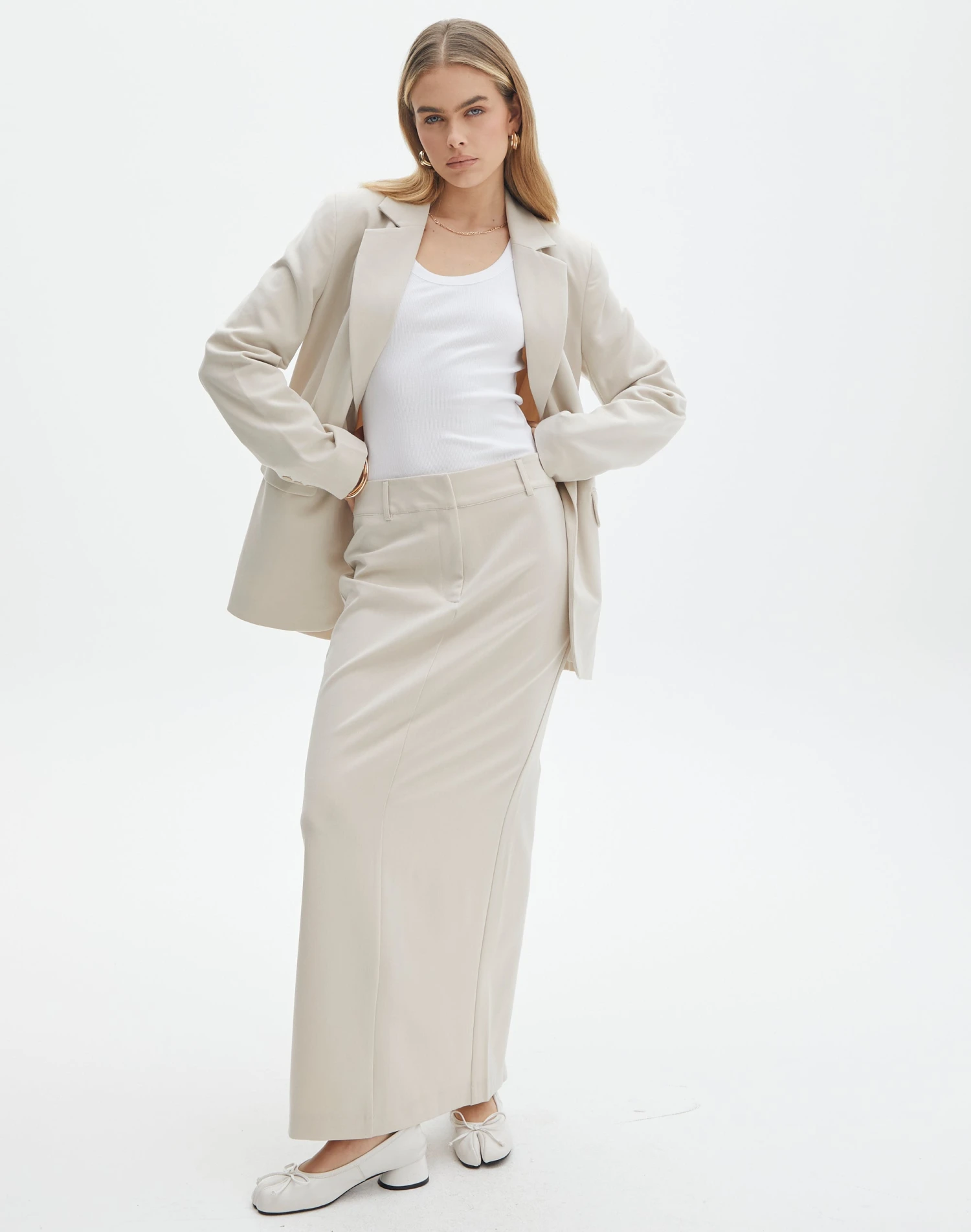 Tailored Oversized Blazer 9 Tailored Oversized Blazer - Image 7