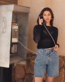 Crochet Knit Long Sleeve Top -Everrastyle Shop cody crochet knit black front kl110747vp