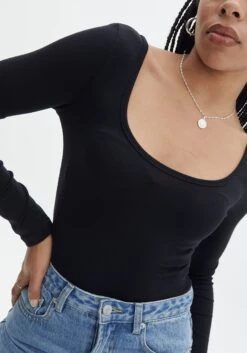 Luxe Lounge Modal Long Sleeve Low Back Bodysuit -Everrastyle Shop fabian longsleeve modal bodysuit black imageback tb122502mod