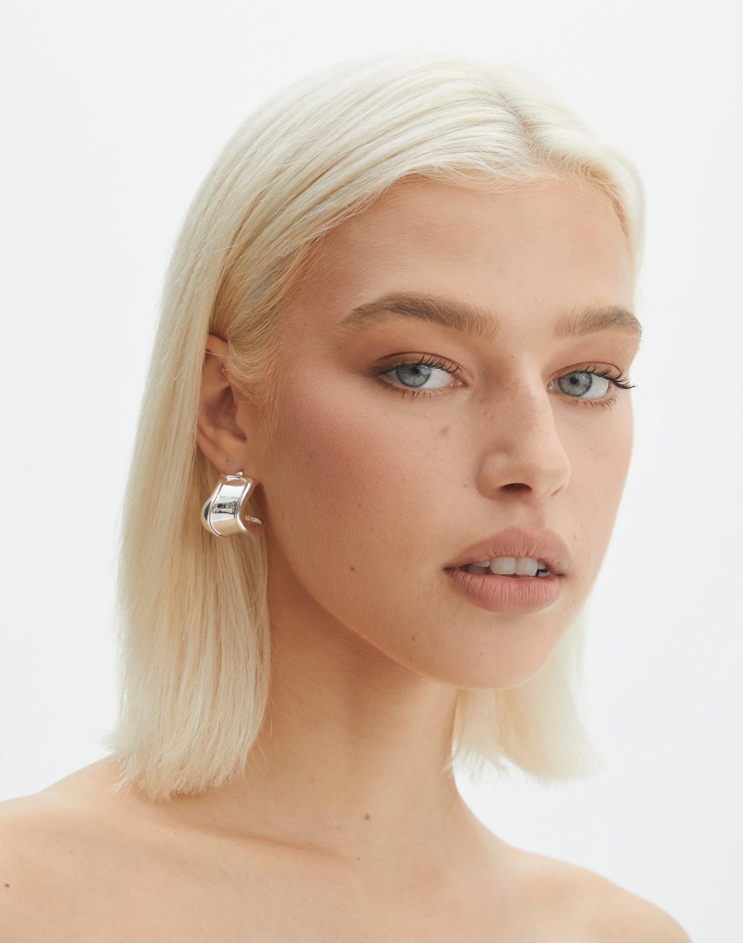 Ruffle Frill Tie Front Top 8 Ruffle Frill Tie Front Top - Image 6