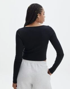 Long Sleeve Button Scoop Neck Top -Everrastyle Shop harrison henley longsleeve black back tl114637ocot
