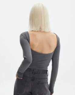 Supersoft Backless Long Sleeve Top -Everrastyle Shop layley longsleeve shadow dancer detail tl102955pch
