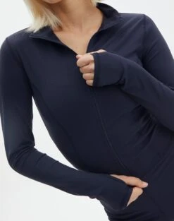 Active Supersoft Long Sleeve Zip Front Crop Top -Everrastyle Shop loko long sleeve zip front top navy blazer imageback tc105938ss