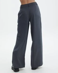 Mid Rise Striped Relaxed Leg Pant -Everrastyle Shop lorence pinstripe pant grey pinstripe back pw69506stp