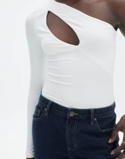 Supersoft One Shoulder Long Sleeve Cut Out Bodysuit -Everrastyle Shop lua asymmetric cut out bodysuit milk imageback tb116518pch