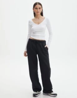 V Neck Long Sleeve Top -Everrastyle Shop lulu longsleeve white full tl93240orib