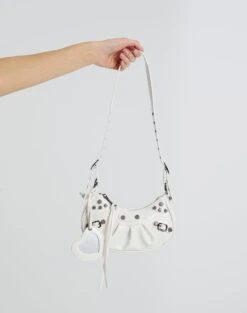 Zip Front Long Sleeve Fold Down Knit Top 33 Zip Front Long Sleeve Fold Down Knit Top -Everrastyle Shop missy mini studded shoulder bag white front bg107992pu