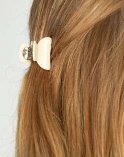 Muslin Cotton Shorts 38 Muslin Cotton Shorts -Everrastyle Shop mumu metallic hairclip milksilver front ha112628clp