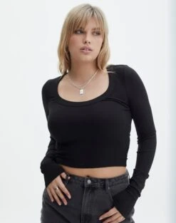 Mid Rise Split Flare Ponte Pant -Everrastyle Shop mylie wide rib scoop black front tl111290vis 1