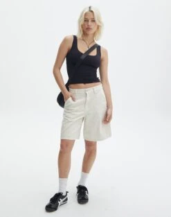 Cut Out Ribbed Tank Top 41 Cut Out Ribbed Tank Top -Everrastyle Shop nate longline denim short flour power front sw127903rdnm