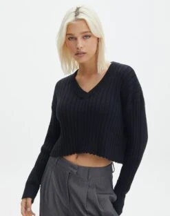 V-Neck Drop Shoulder Knit Jumper -Everrastyle Shop paige preppy v neck black front kl90519oca 1