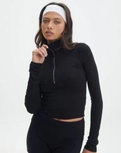 Supersoft Cut Out High Neck Crop Tank 41 Supersoft Cut Out High Neck Crop Tank -Everrastyle Shop quinn quarter zip top black front tl93138mod 2