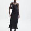 Maxi Lace Dress -Everrastyle Shop r levi lace dress black front dl118358rsat 3