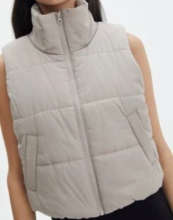 Cropped Puffer Vest 36 Cropped Puffer Vest -Everrastyle Shop r sloan cropped puffer vest on the rocks imageback vs49501rcml