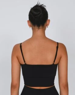 Active Seamless Ribbed Contour Cropped Tank 24 Active Seamless Ribbed Contour Cropped Tank -Everrastyle Shop rosa seamless tank black back tv53576hvs