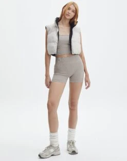 Active Seamless Ribbed Contour Cropped Tank 28 Active Seamless Ribbed Contour Cropped Tank -Everrastyle Shop rosa seamless tank on the rocks full tv53576hvs