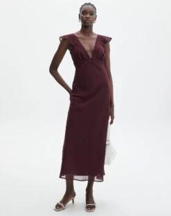 V Front Bias Cut Maxi Dress 28 V Front Bias Cut Maxi Dress -Everrastyle Shop rufus chiffon maxi dress cherry oh full dl92461peb