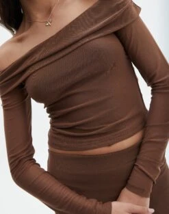Foldover Off Shoulder Long Sleeve Top -Everrastyle Shop sinka off the shoulder mesh top deep umber imageback tl119588rmsh