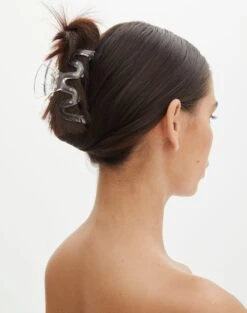 Denim Halter Top -Everrastyle Shop swiggle claw clip clear front ha130787clp 3