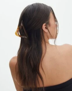 Supersoft Thin Strap Bodysuit -Everrastyle Shop tri shape hair clip caramel front ha144689clp