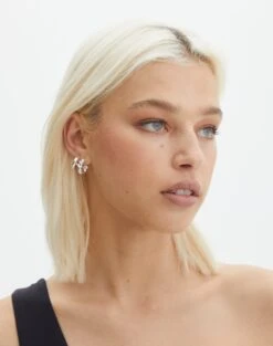 Tailored Oversized Vest -Everrastyle Shop twisted plain hoop pack silver front je121822ear