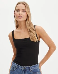 Washed Faux Leather Mini Skirt 29 Washed Faux Leather Mini Skirt -Everrastyle Shop veronika square neck bodysuit black front tb54146pln 2