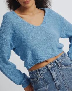 V-Neck Long Sleeve Knit Jumper 25 V-Neck Long Sleeve Knit Jumper -Everrastyle Shop vester v neck knit blue yonder imageback kl94441slb
